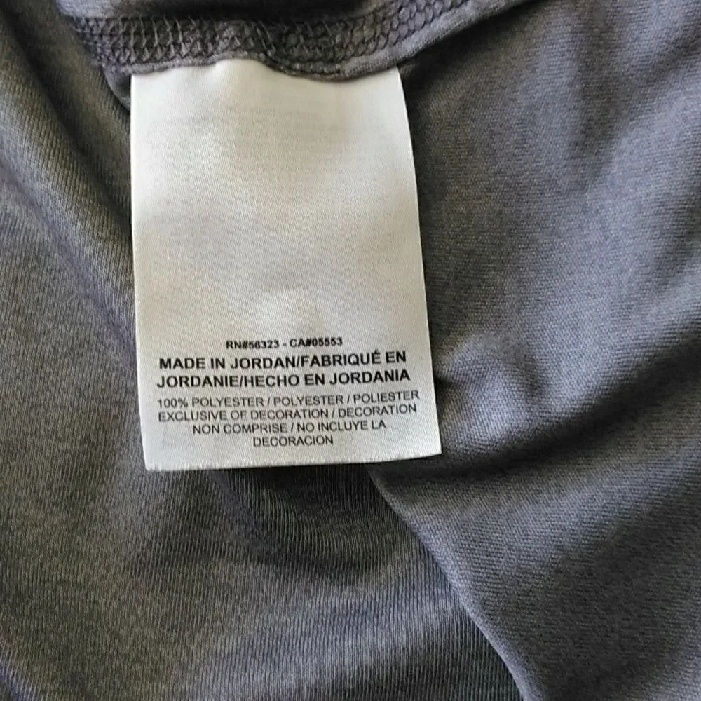 Nike Dri-Fit top Sz L Silver/gray